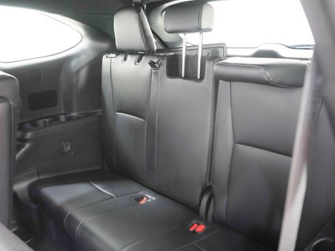 Used 2024 Toyota Highlander XSE AWD/4WD image 15