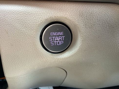 Used 2025 Kia Sorento EX AWD/4WD image 25