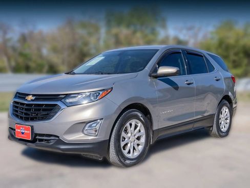 Used 2019 Chevrolet Equinox LT image 9