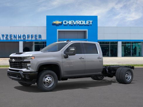 New 2026 Chevrolet Silverado 3500 W/T w/ WT Convenience Package AWD/4WD image 2