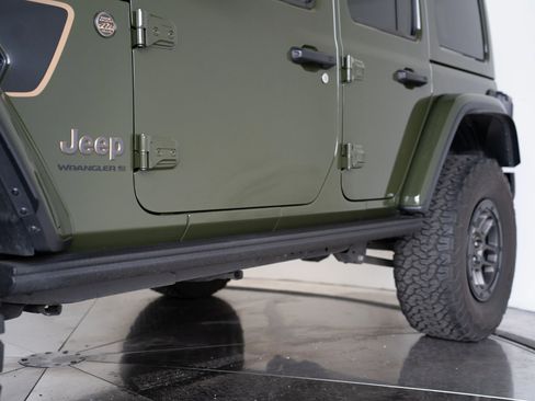 Used 2023 Jeep Wrangler Unlimited Rubicon 392 AWD/4WD image 76