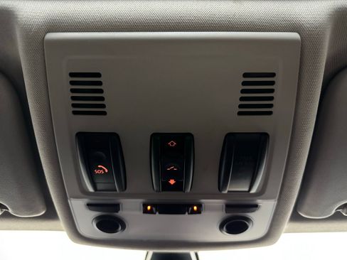 Used 2011 BMW 335i xDrive Sedan image 26