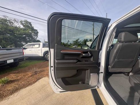 Used 2024 GMC Sierra 1500 Denali w/ Denali Reserve Package AWD/4WD image 34