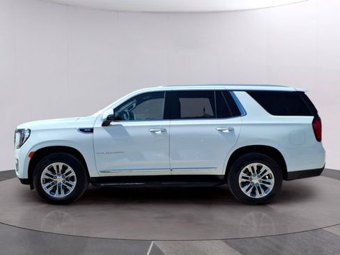 Used 2023 GMC Yukon SLT w/ SLT Luxury Package AWD/4WD image 2