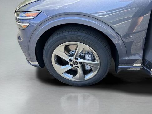 New 2026 Genesis GV70 2.5T Advanced image 37