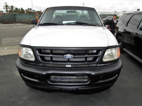 Used 1998 Ford F150 4x4 Regular Cab image 2