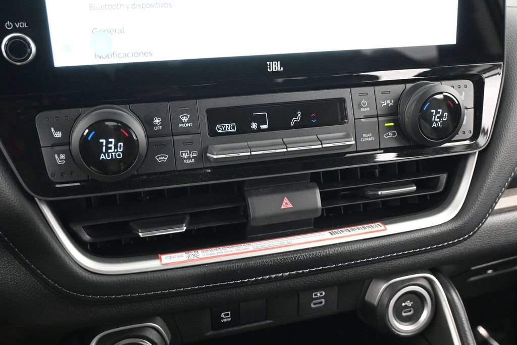 Used 2025 Toyota Grand Highlander AWD Hybrid image 21