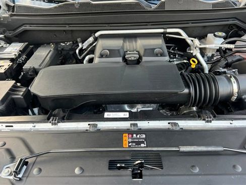 Used 2025 Chevrolet Colorado W/T w/ Advanced Trailering Package image 23