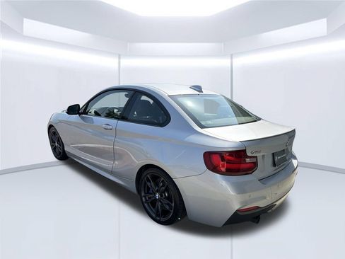 Used 2016 BMW M235i Coupe RWD image 5