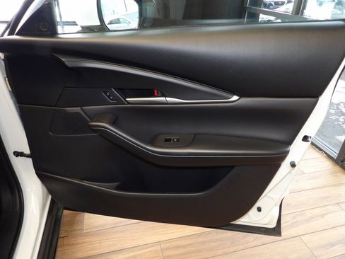 Certified 2023 MAZDA CX-30 AWD 2.5 S w/ Select Package image 12