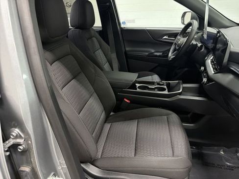 New 2026 Chevrolet Equinox LT w/ Safety and Technology Package AWD/4WD image 19