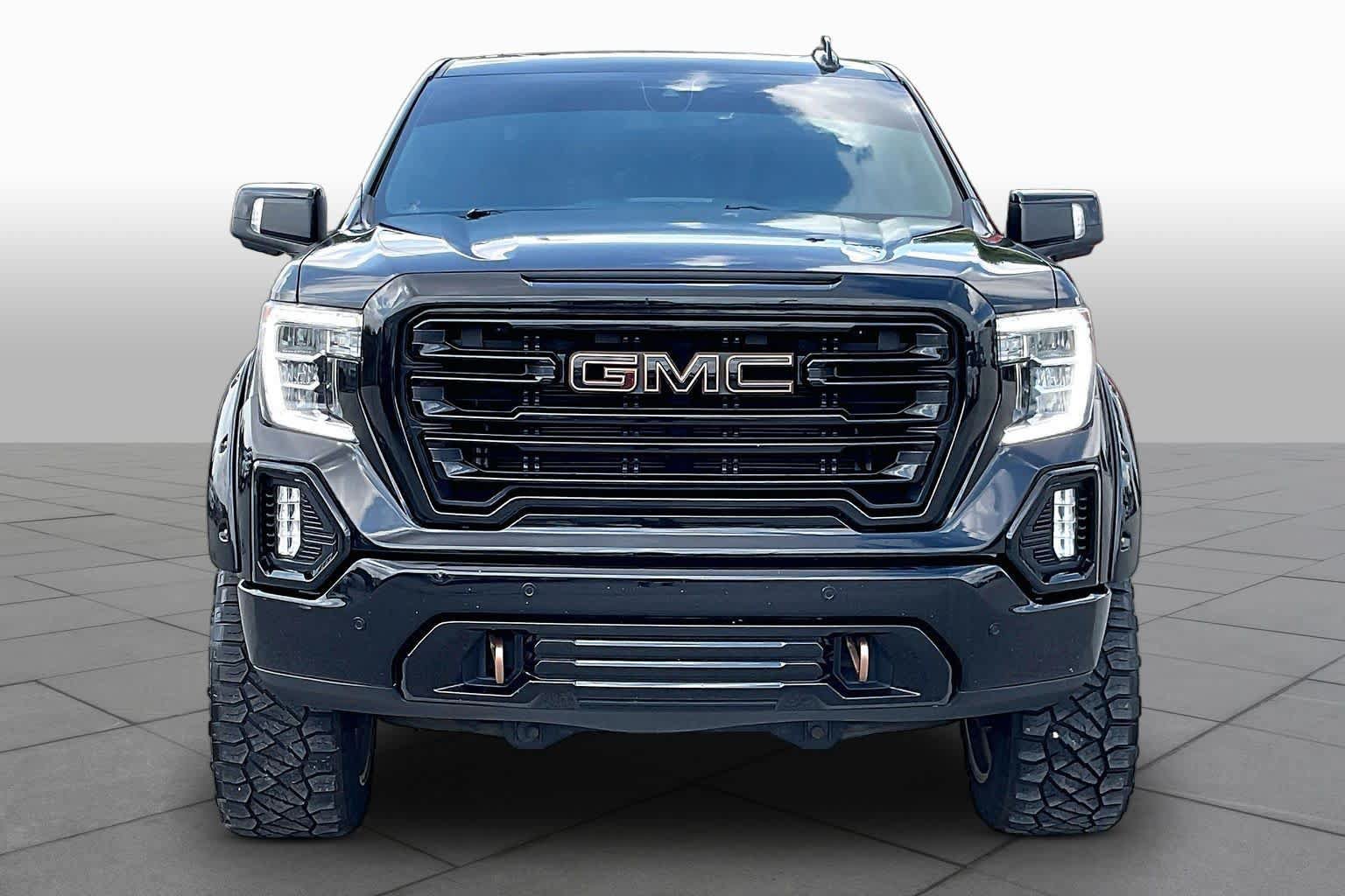 Used 2022 GMC Sierra 1500 AT4 w/ AT4 Premium Package AWD/4WD image 4
