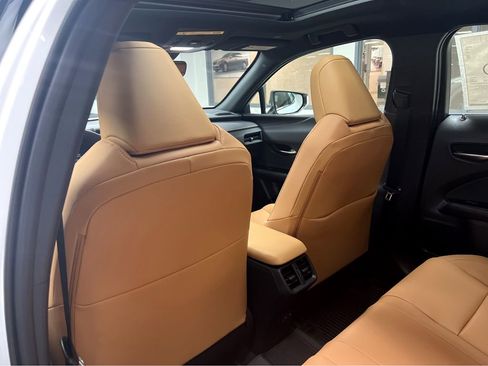 New 2026 Lexus UX 300h AWD image 19