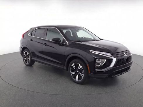 Used 2024 Mitsubishi Eclipse Cross SE image 1
