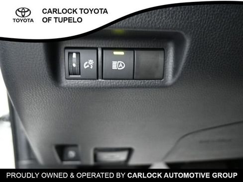 Used 2023 Toyota RAV4 AWD Hybrid image 17