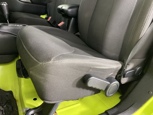 Used 2016 Jeep Wrangler Unlimited Sport w/ Quick Order Package 24S image 16