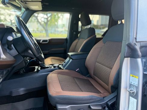 Used 2022 Ford Bronco Outer Banks AWD/4WD image 8