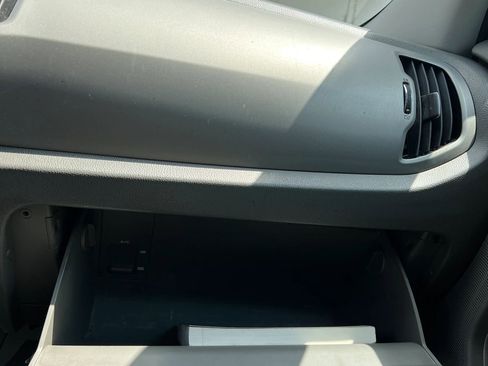 Used 2011 Kia Sportage LX w/ Convenience Pkg image 21