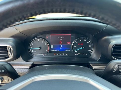 Used 2021 Ford Explorer Limited w/ Class III Trailer Tow Package AWD/4WD image 27