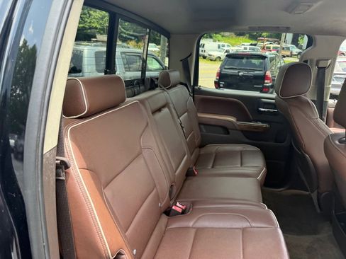 Used 2015 Chevrolet Silverado 1500 High Country w/ High Country Premium Package image 60