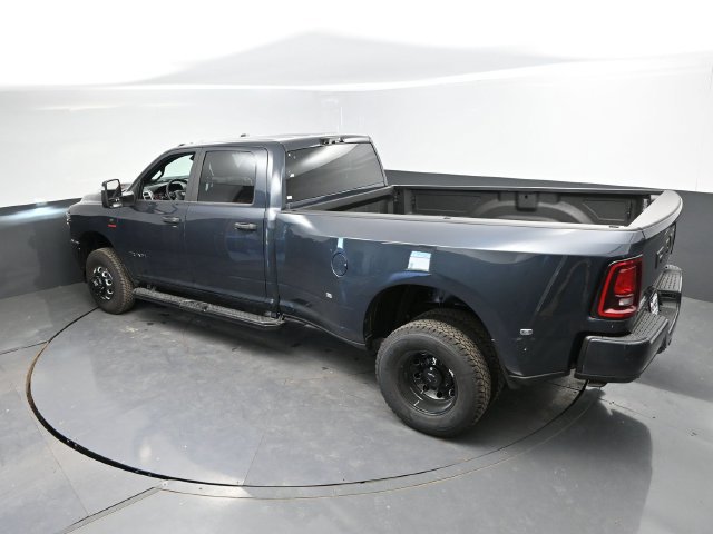 New 2027 RAM 3500 Big Horn AWD/4WD image 39