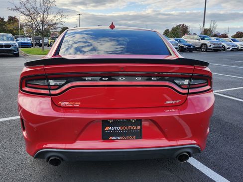 Used 2016 Dodge Charger R/T Scat Pack w/ Beats Audio Group image 12