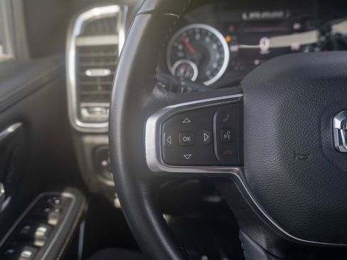 Used 2023 RAM 1500 Laramie AWD/4WD image 25