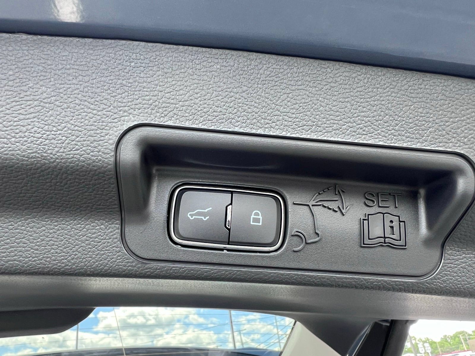 New 2026 Ford Explorer Active AWD/4WD image 42