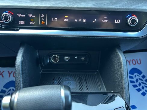Used 2024 Kia Sportage X-Line w/ X-Line Premium Package AWD/4WD image 19