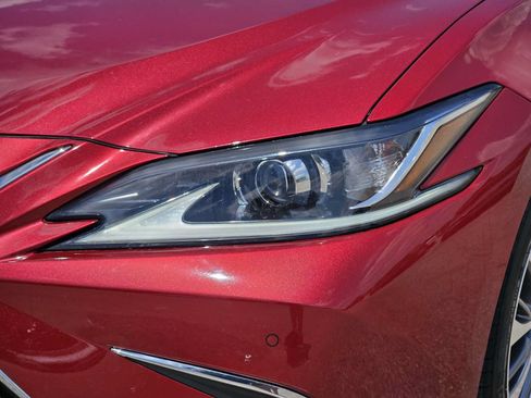 Used 2019 Lexus ES 350 w/ Premium Package FWD image 7