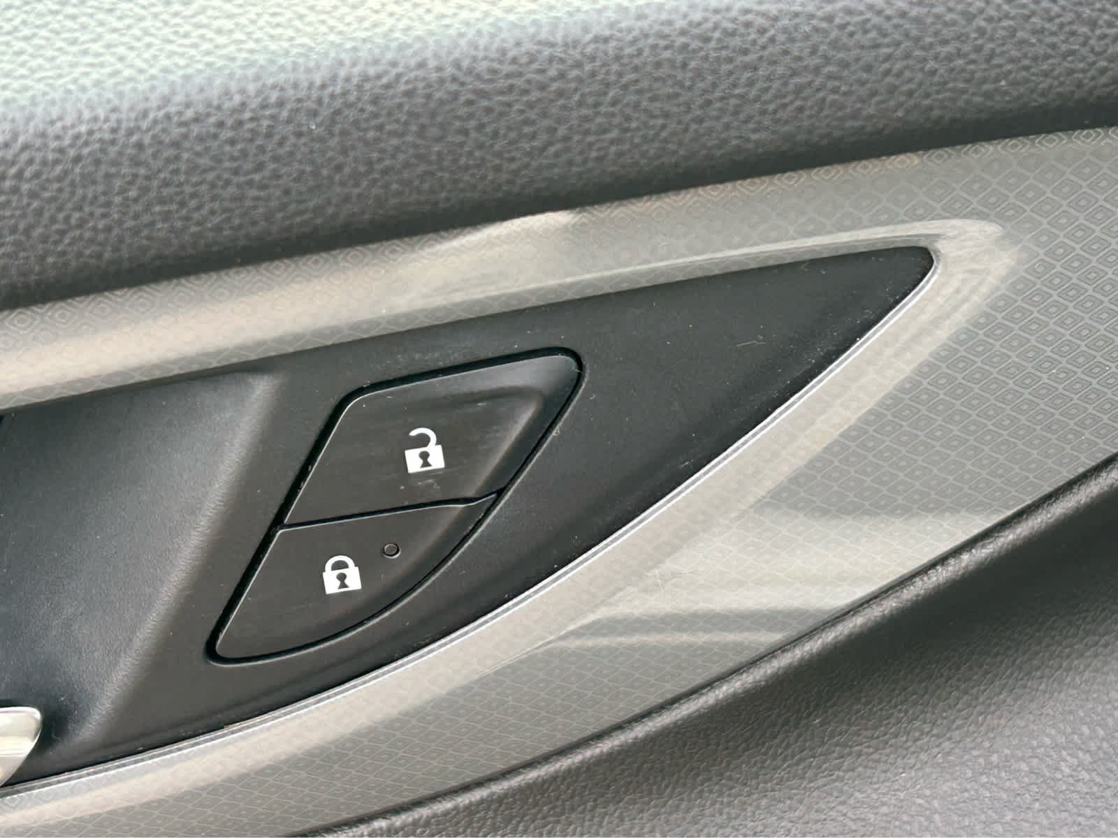Used 2019 Buick Regal Preferred FWD image 16