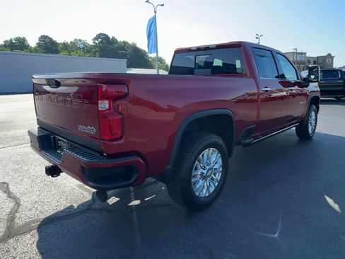 Used 2023 Chevrolet Silverado 2500 High Country w/ Technology Package AWD/4WD image 8