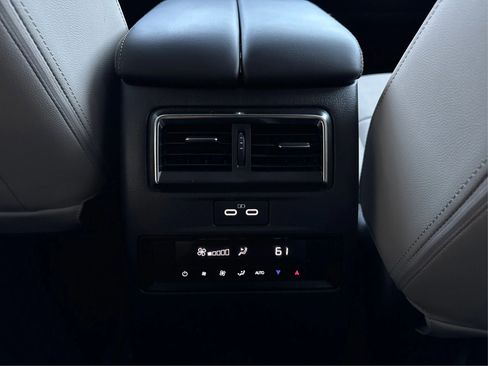 Used 2024 MAZDA CX-90 Plug-In Hybrid w/ Premium Pkg image 35