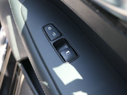 Used 2024 Kia Forte GT-Line FWD image 24
