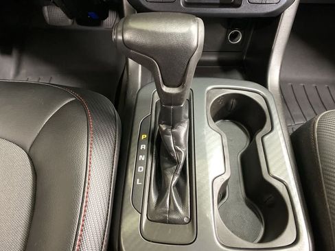 Used 2017 GMC Canyon SLE w/ All Terrain Package image 26