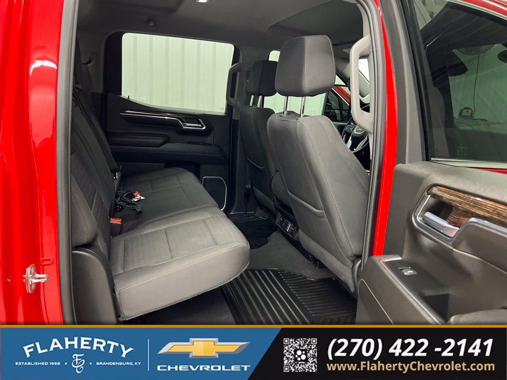 Used 2022 GMC Sierra 1500 SLE AWD/4WD image 13