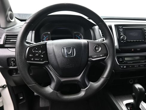 Used 2019 Honda Pilot LX image 15