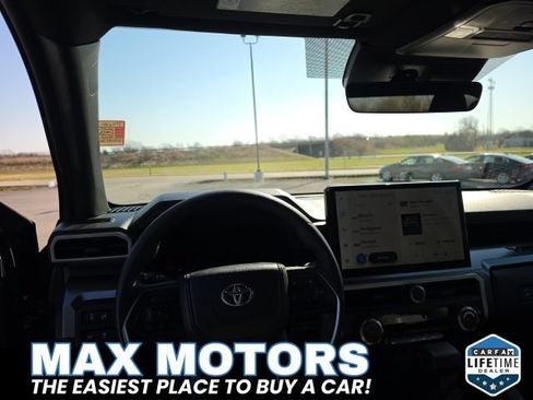 Used 2025 Toyota Tacoma TRD Off-Road AWD/4WD image 14