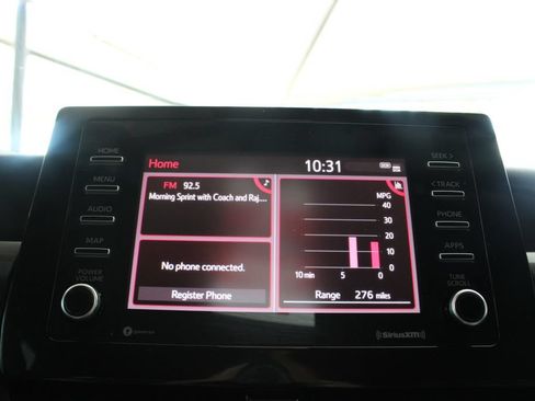 Used 2024 Toyota Camry LE FWD image 31