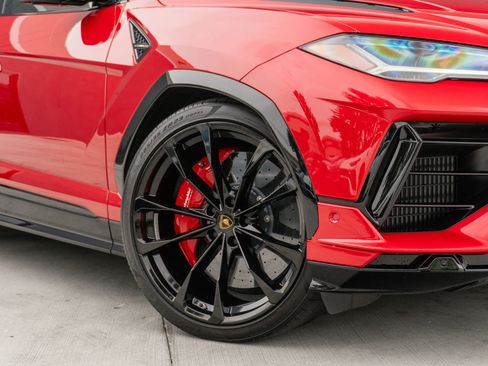 Used 2023 Lamborghini Urus S AWD/4WD image 33