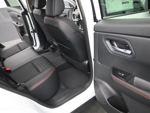 New 2026 Nissan Rogue SV image 19