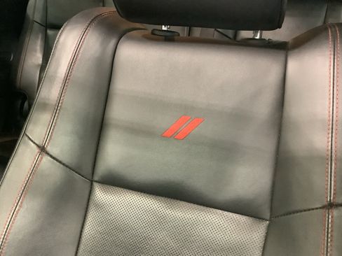 Used 2024 Dodge Durango GT RWD image 14