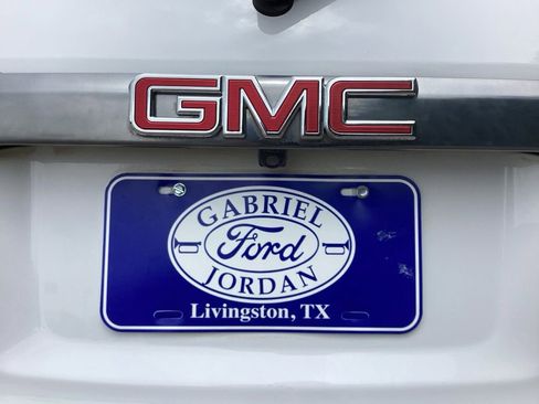 Used 2018 GMC Acadia SLT w/ LPO, Black Accent Package FWD image 17