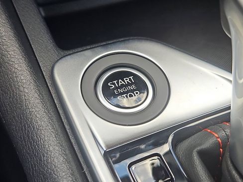 New 2025 Nissan Sentra SR image 7