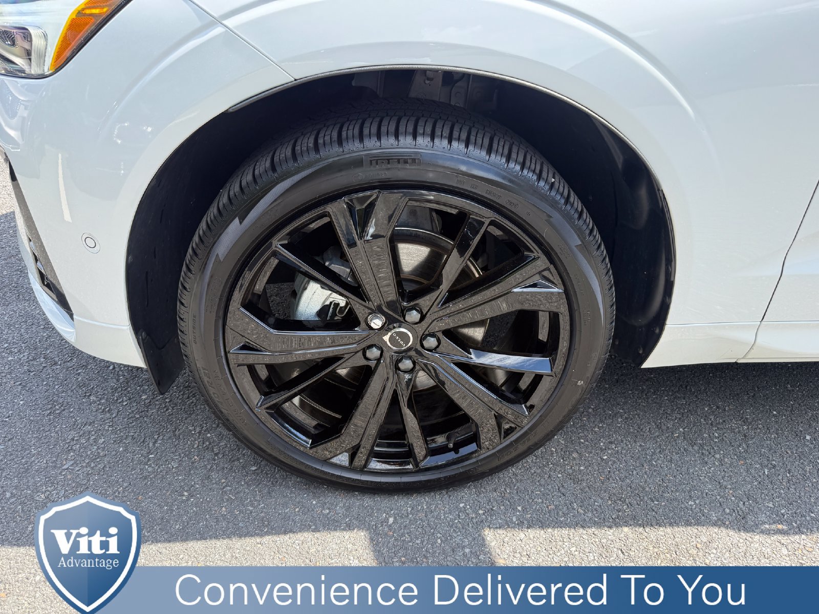 Used 2026 Volvo XC60 B5 Ultra w/ Protection Package Premier AWD/4WD image 12