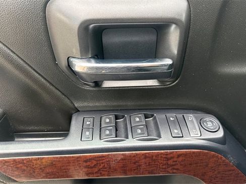 Used 2016 GMC Sierra 1500 SLE w/ SLE Value Package image 11