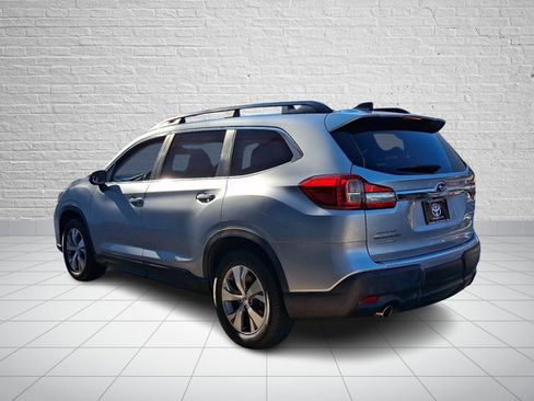 Used 2019 Subaru Ascent Premium AWD/4WD image 4