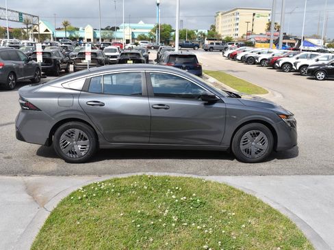 Used 2026 Nissan Sentra SV w/ Floor Mat Package FWD image 12