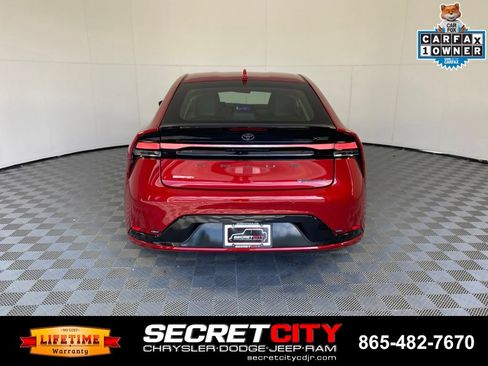 Used 2023 Toyota Prius Prime FWD image 6