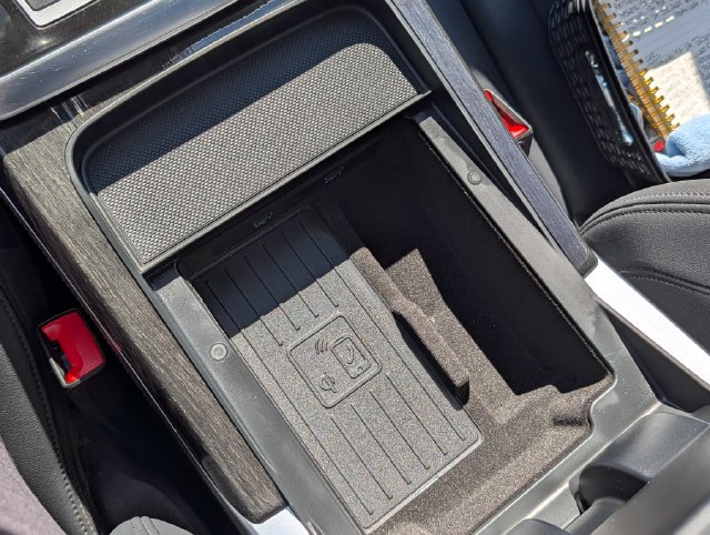 Used 2024 Audi Q7 3.0T Premium Plus AWD/4WD image 33